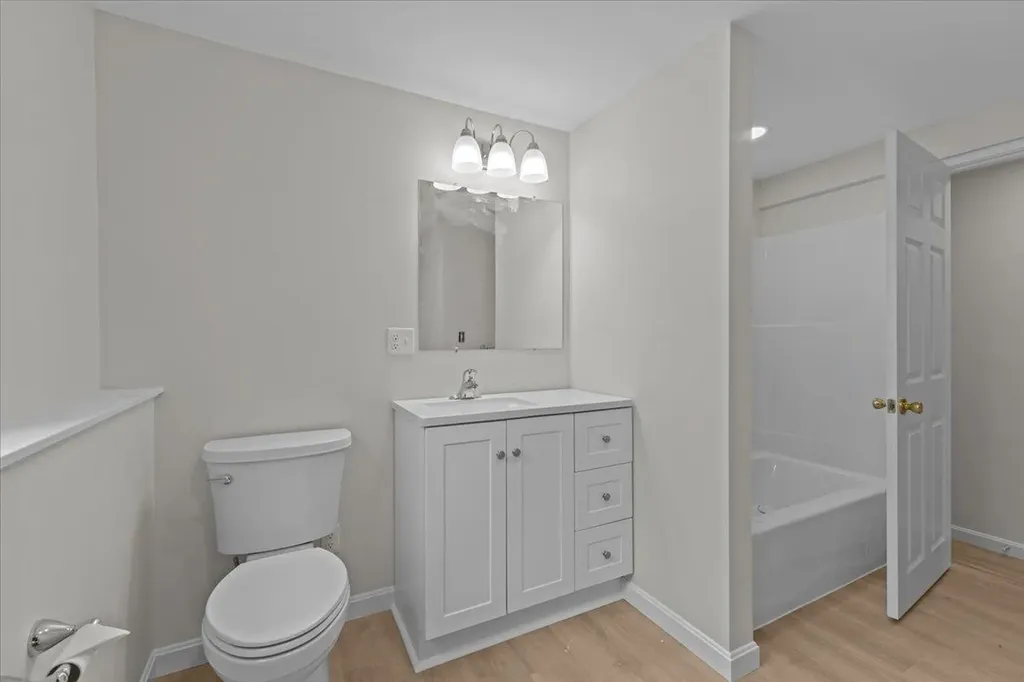 184 Route 15 Jericho VT 05465