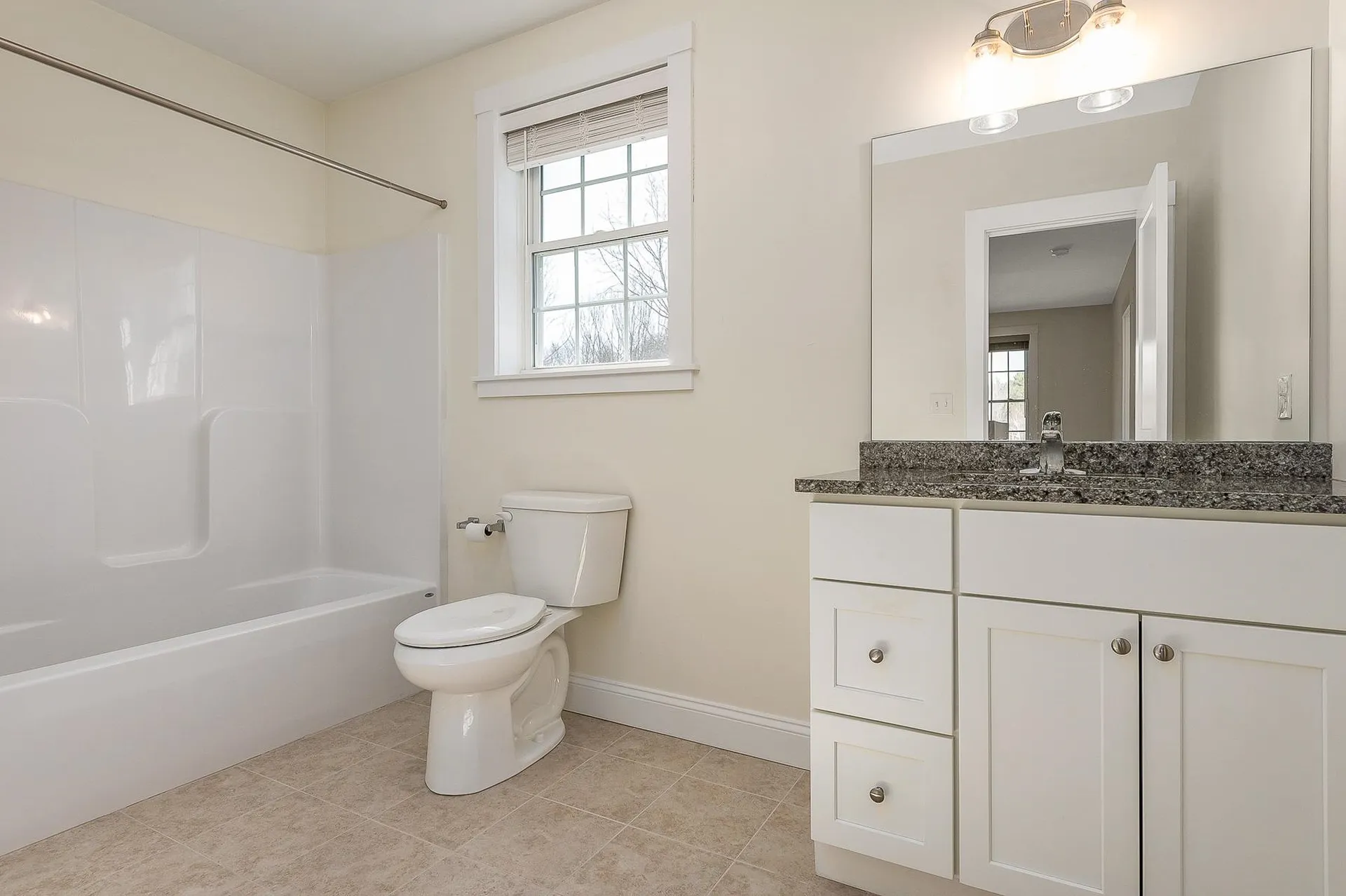 9 Hidden Meadow Lane Epping NH 03042