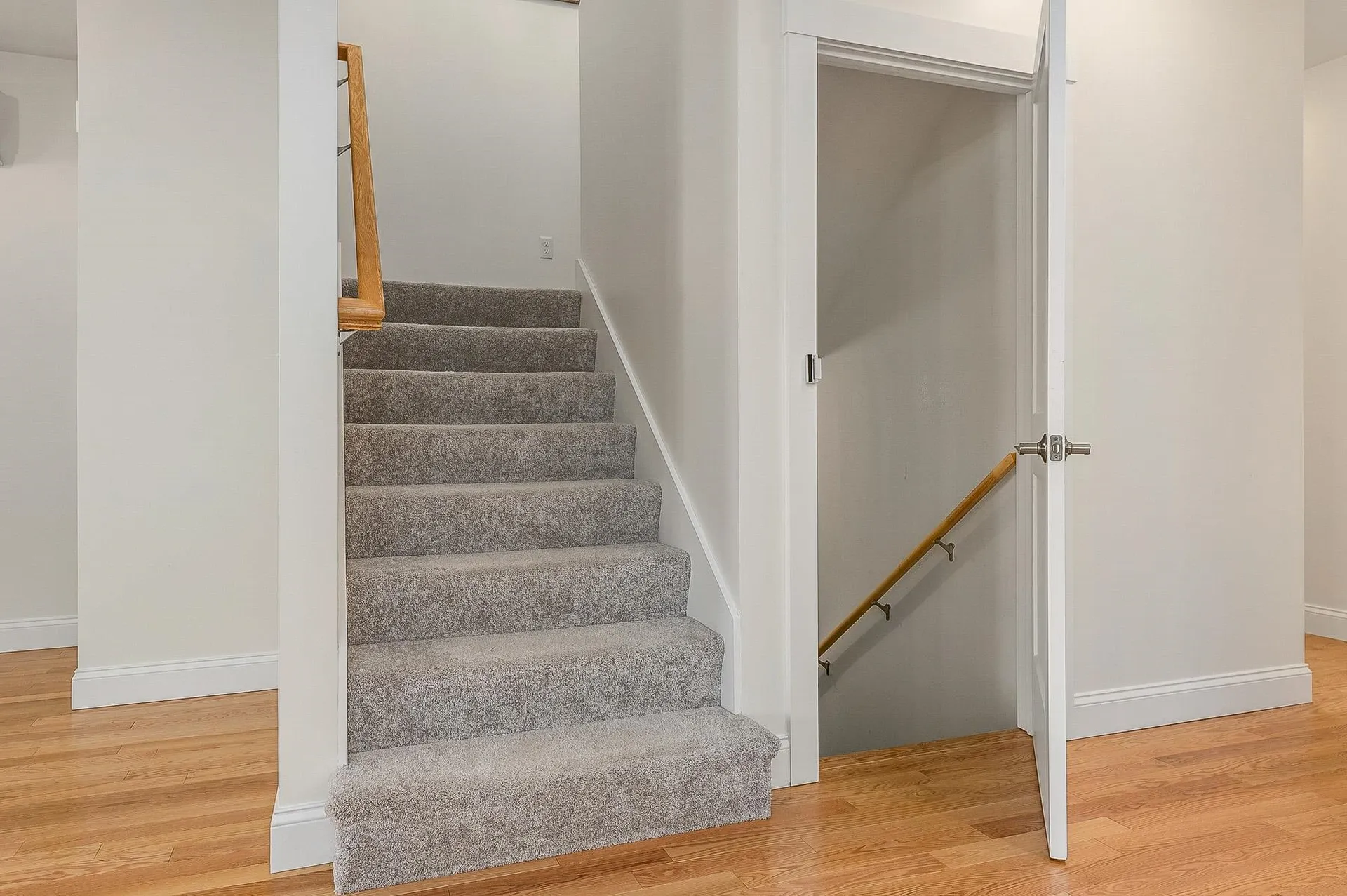 9 Hidden Meadow Lane Epping NH 03042