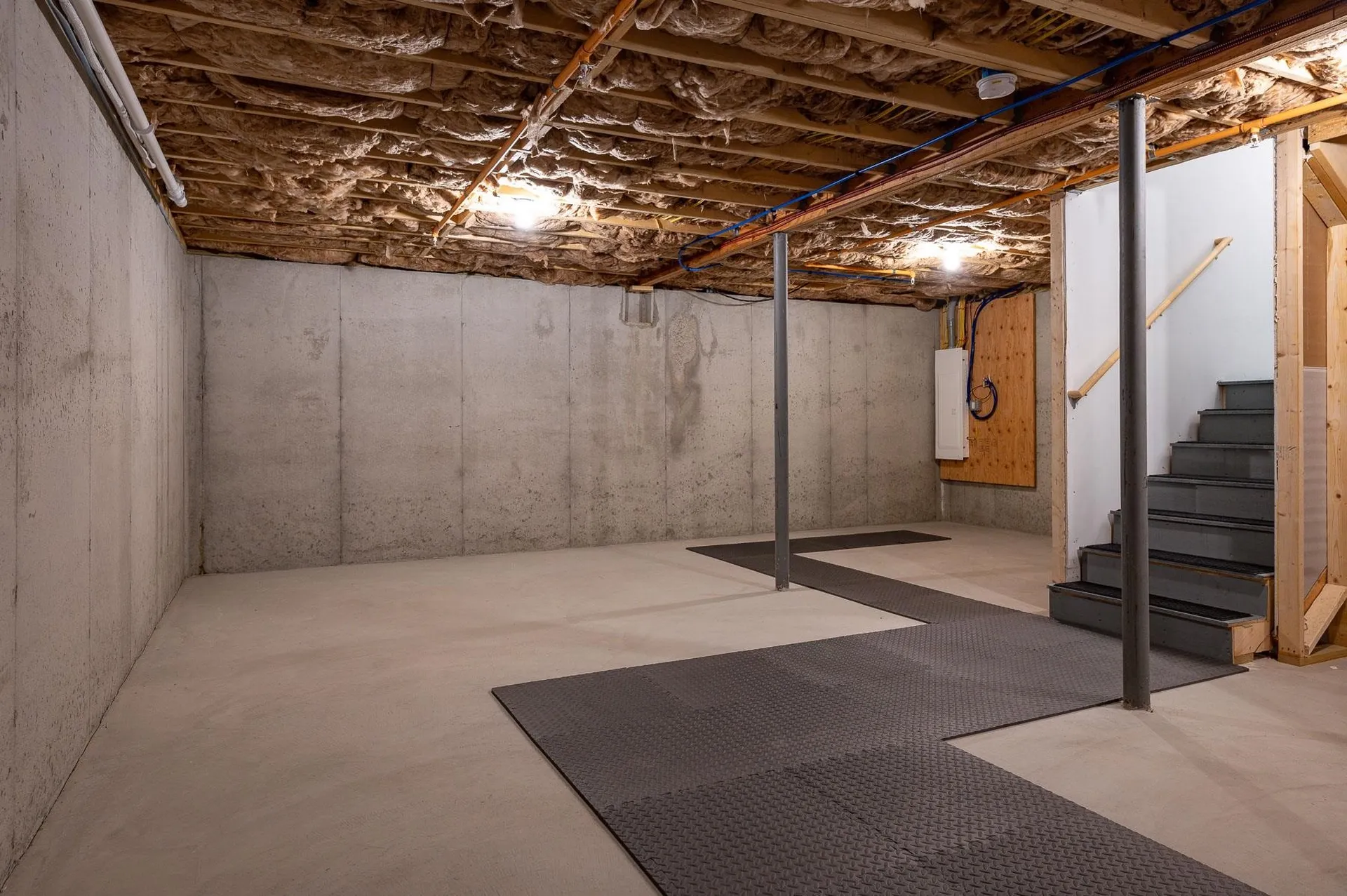 9 Hidden Meadow Lane Epping NH 03042