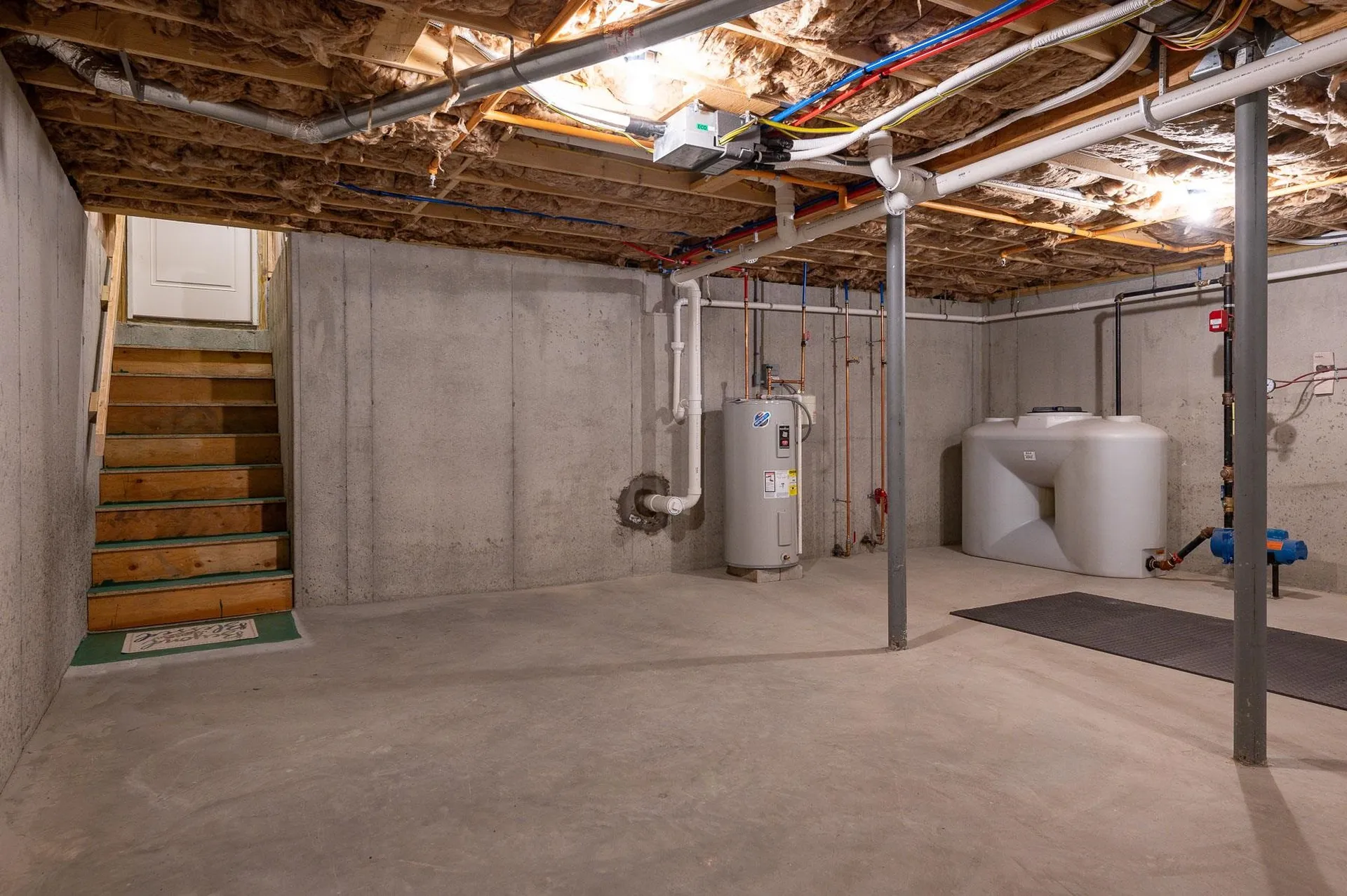 9 Hidden Meadow Lane Epping NH 03042