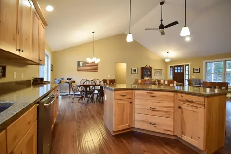 56 Tanglewood Drive Essex VT 05452