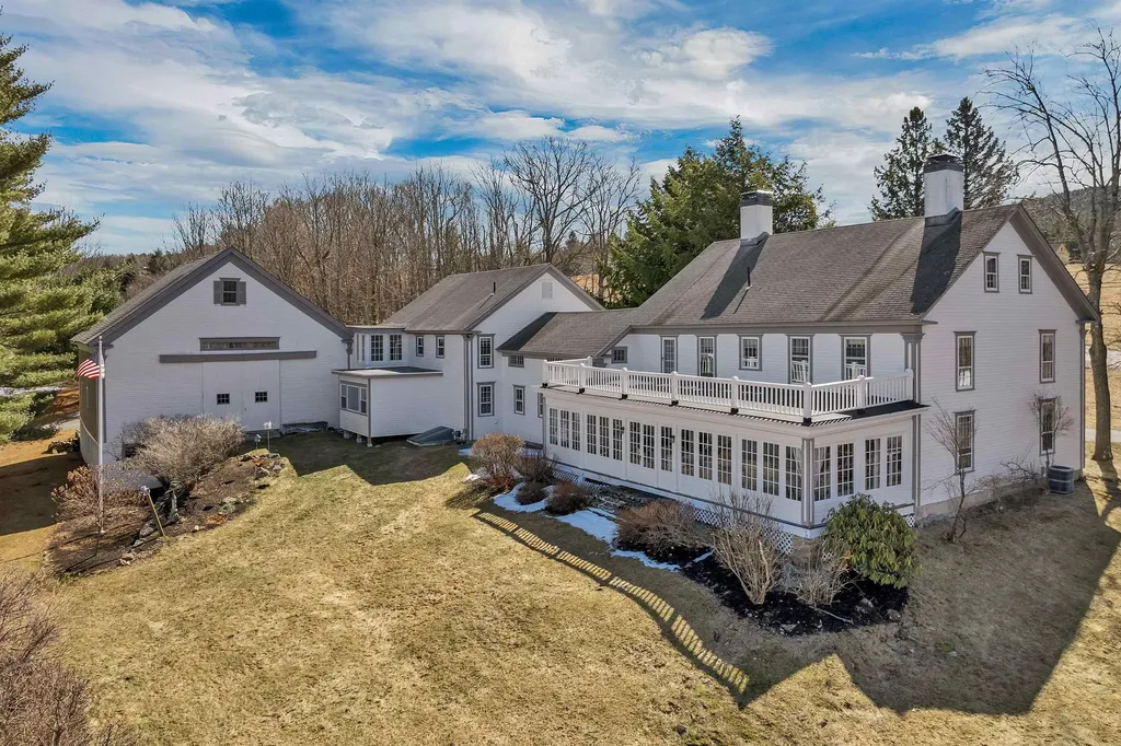 14 Curtis Road Gilford NH 03249
