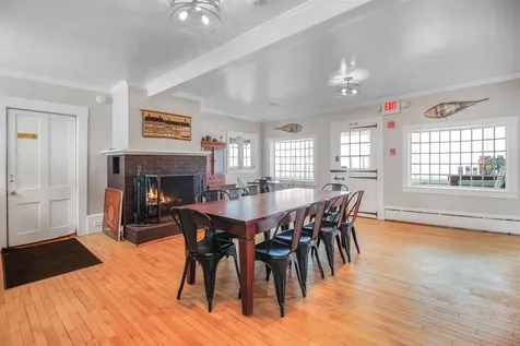 2 West Main Street Littleton NH 03561