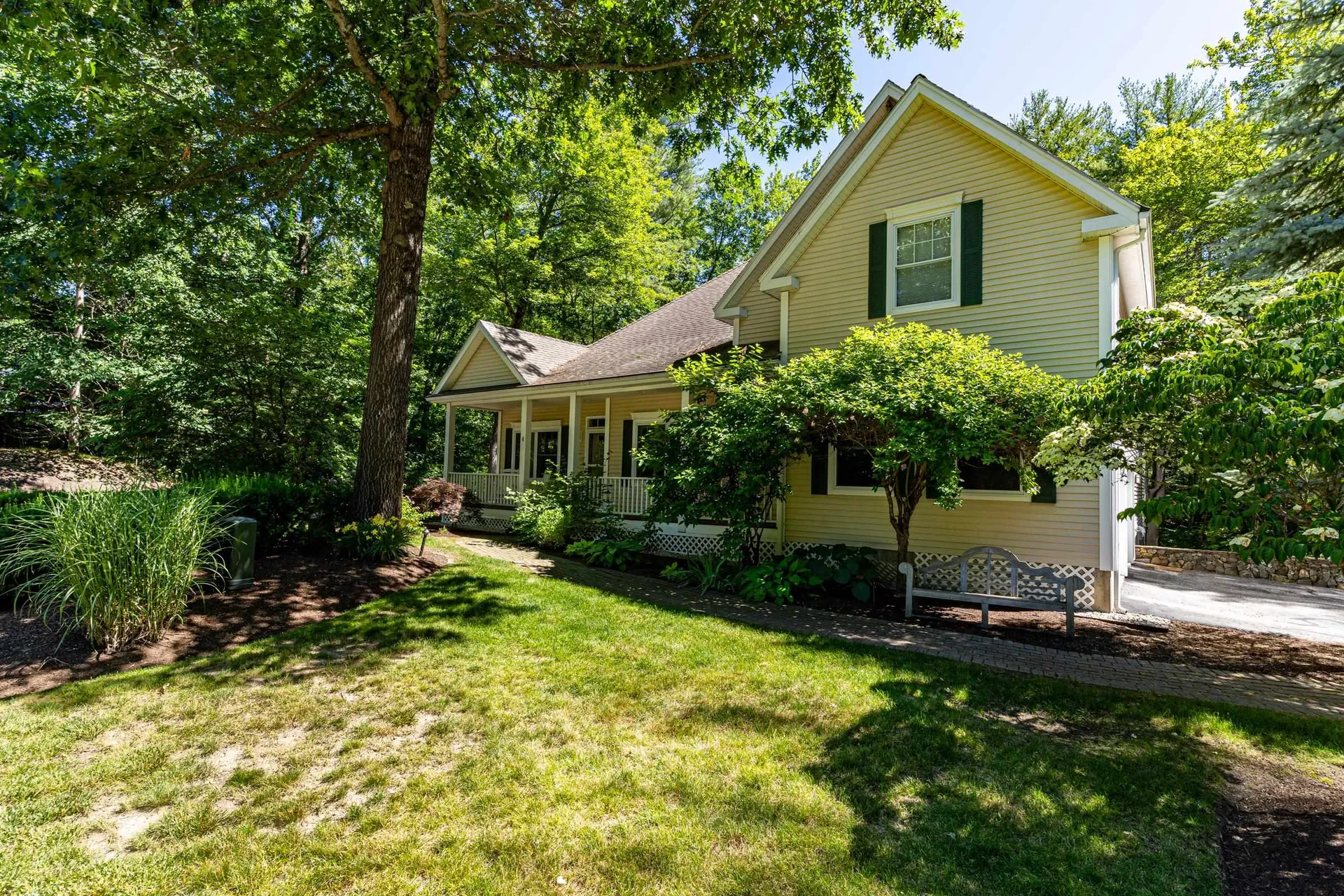 4 Moore Lane Exeter NH 03833