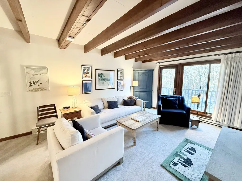 61 Birch Hill Road Winhall VT 05340