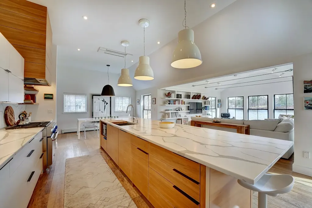 212 Walker Bungalow Road Portsmouth NH 03801