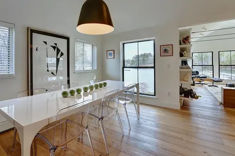 212 Walker Bungalow Road Portsmouth NH 03801