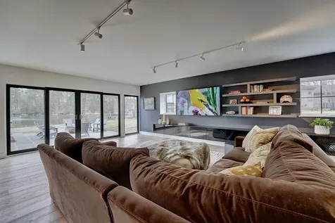 212 Walker Bungalow Road Portsmouth NH 03801