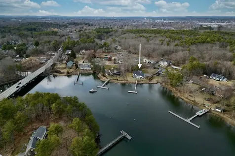 212 Walker Bungalow Road Portsmouth NH 03801