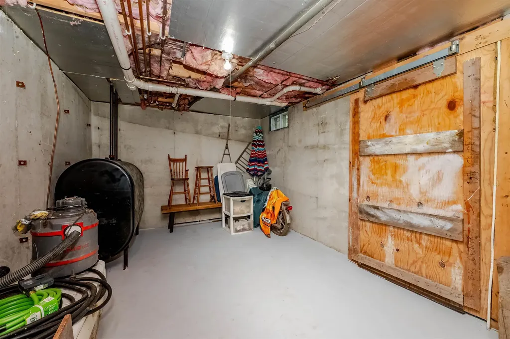 272 1/2 Dover Point Road Dover NH 03820