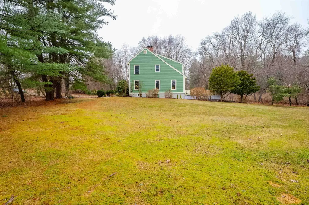 272 1/2 Dover Point Road Dover NH 03820