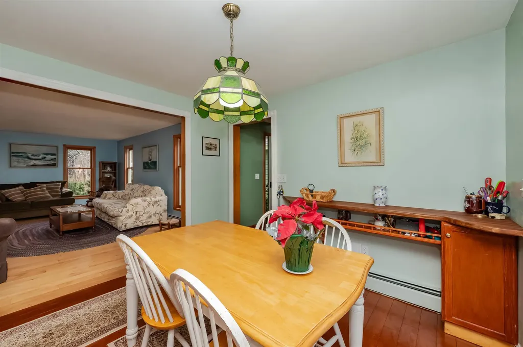 272 1/2 Dover Point Road Dover NH 03820