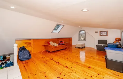 272 1/2 Dover Point Road Dover NH 03820