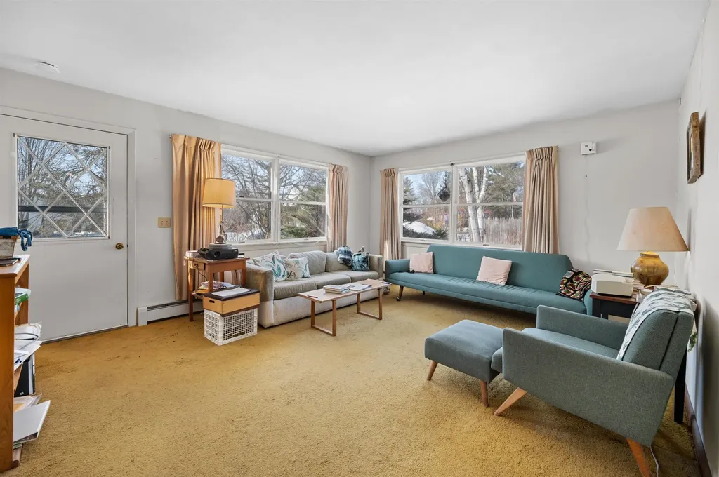 19 Phillips Road Montpelier VT 05602