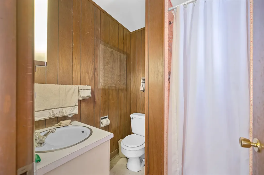 19 Phillips Road Montpelier VT 05602