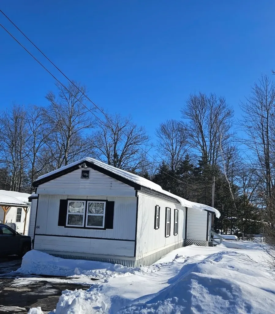 107 Fisherville Road Concord NH 03303