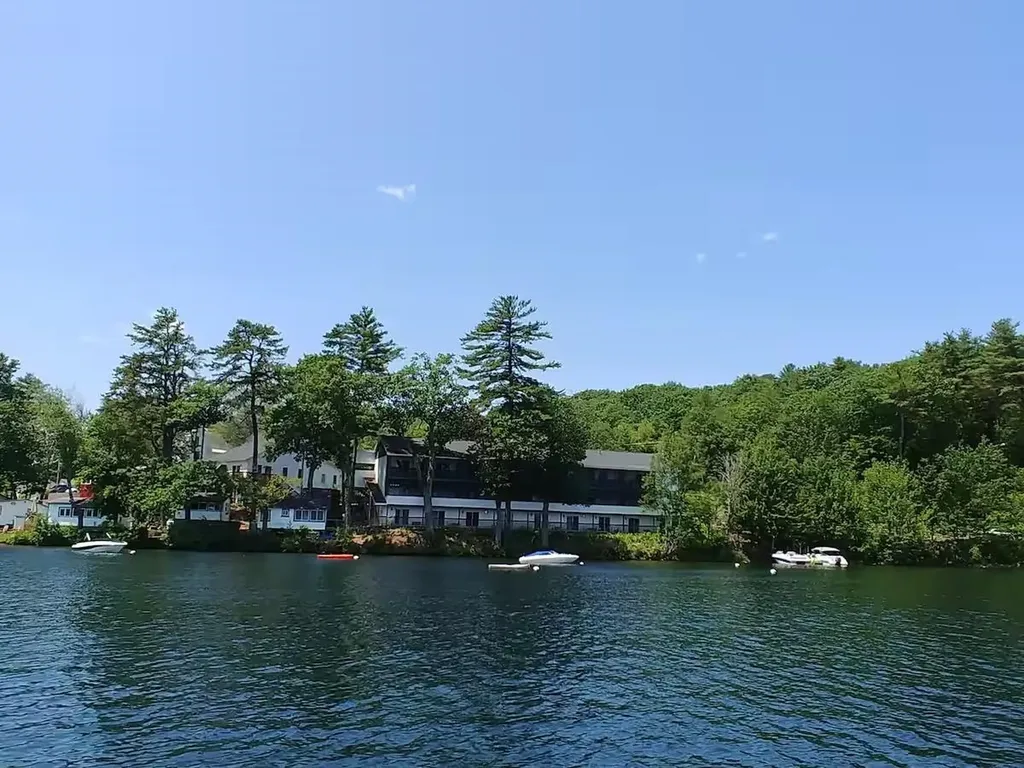 885 Laconia Road Tilton NH 03276