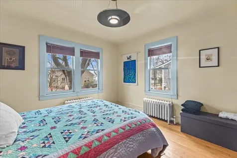 84 Charlotte Street Burlington VT 05401