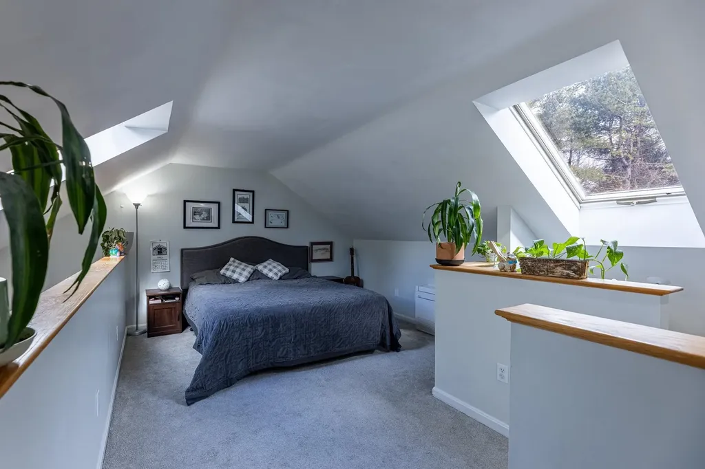 3 Sycamore Drive Hartford VT 05001