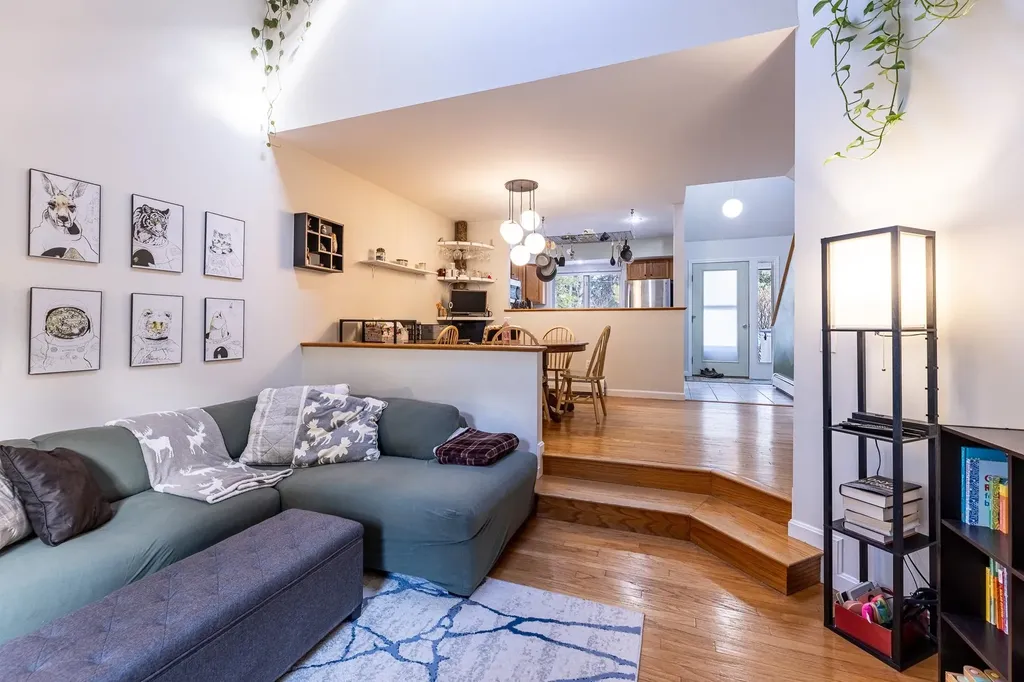 3 Sycamore Drive Hartford VT 05001