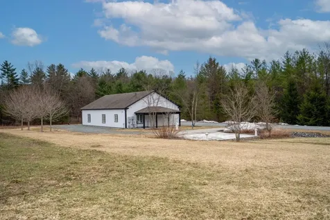 1424 West Road Manchester VT 05255