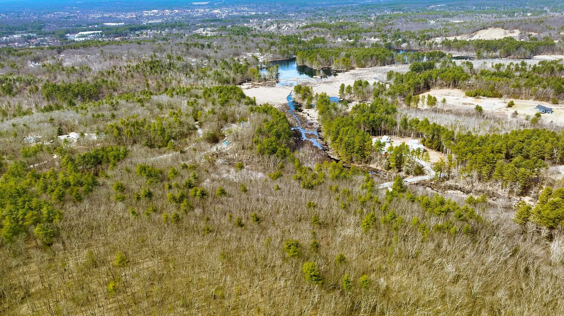 103 Wason Road Hudson NH 03051