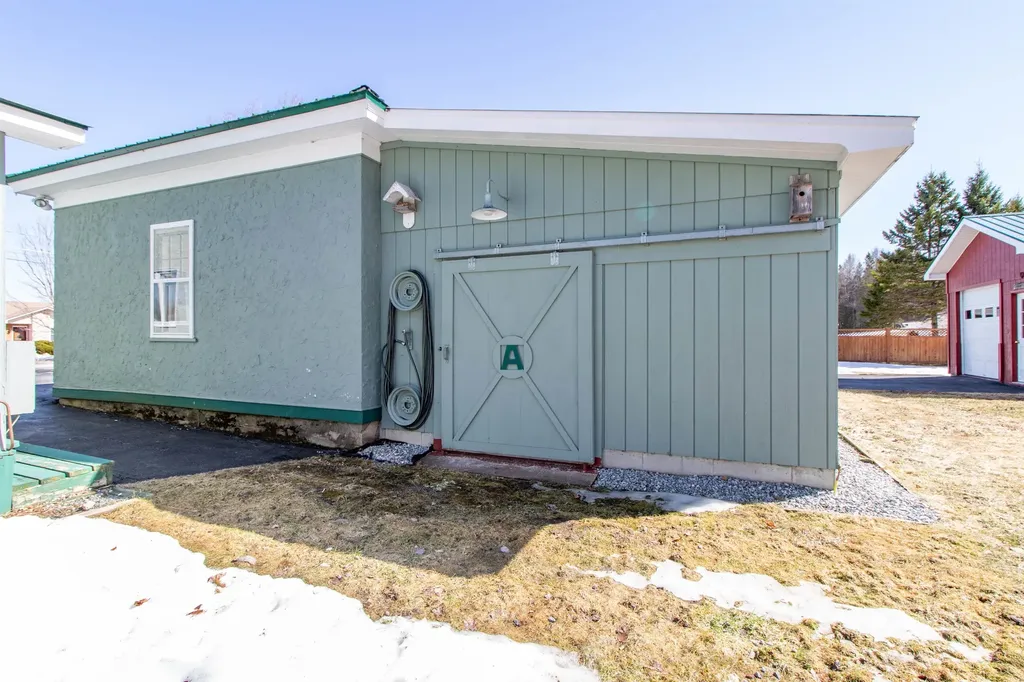 356 Pleasant Street Brighton VT 05846