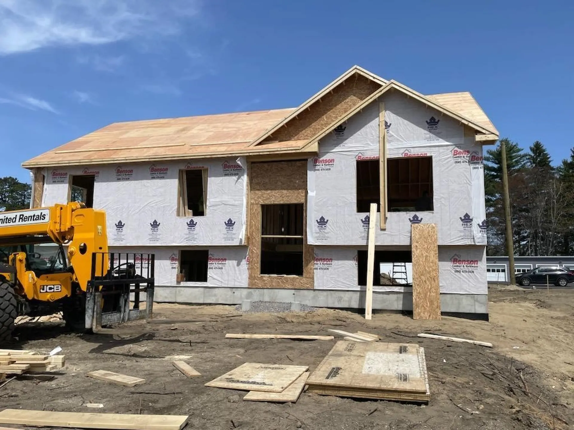 195 Bismark Street Manchester NH 03102