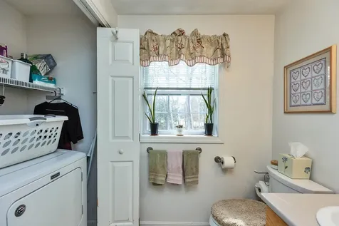 6 Groton Drive Concord NH 03301