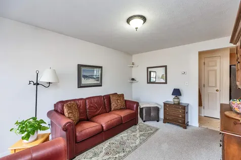 6 Groton Drive Concord NH 03301