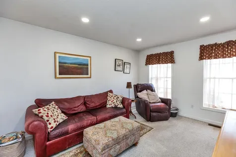 6 Groton Drive Concord NH 03301