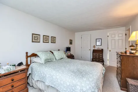 6 Groton Drive Concord NH 03301