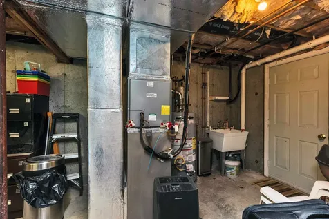 6 Groton Drive Concord NH 03301