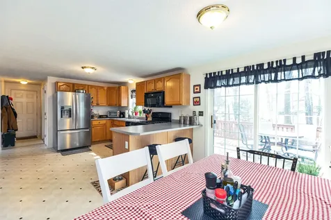 6 Groton Drive Concord NH 03301