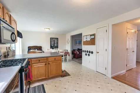 6 Groton Drive Concord NH 03301