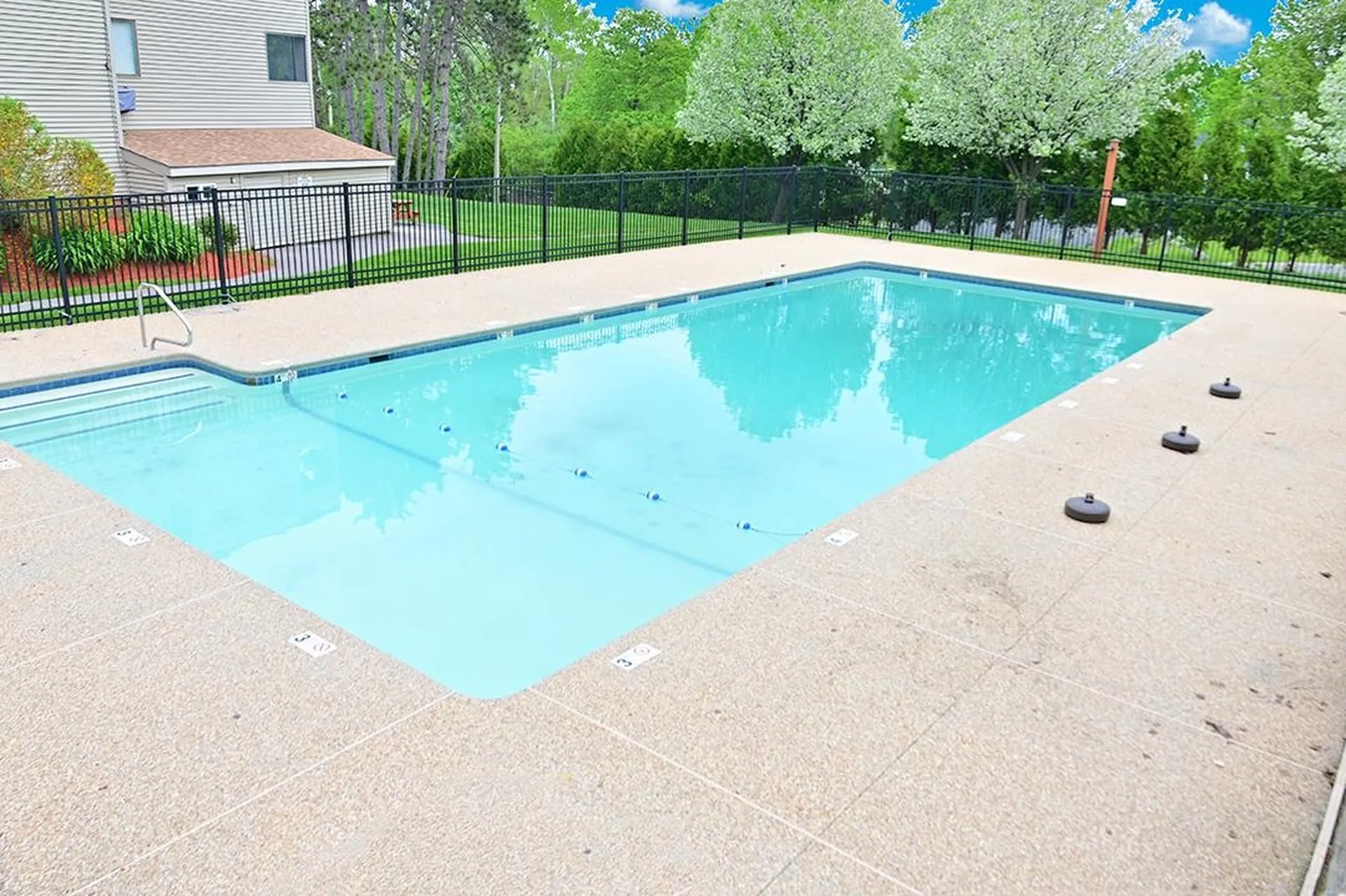 178 Treetop Circle Laconia NH 03246