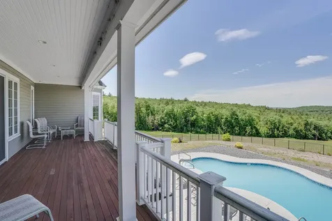54 Woodcoat Drive Epsom NH 03234