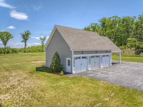 54 Woodcoat Drive Epsom NH 03234