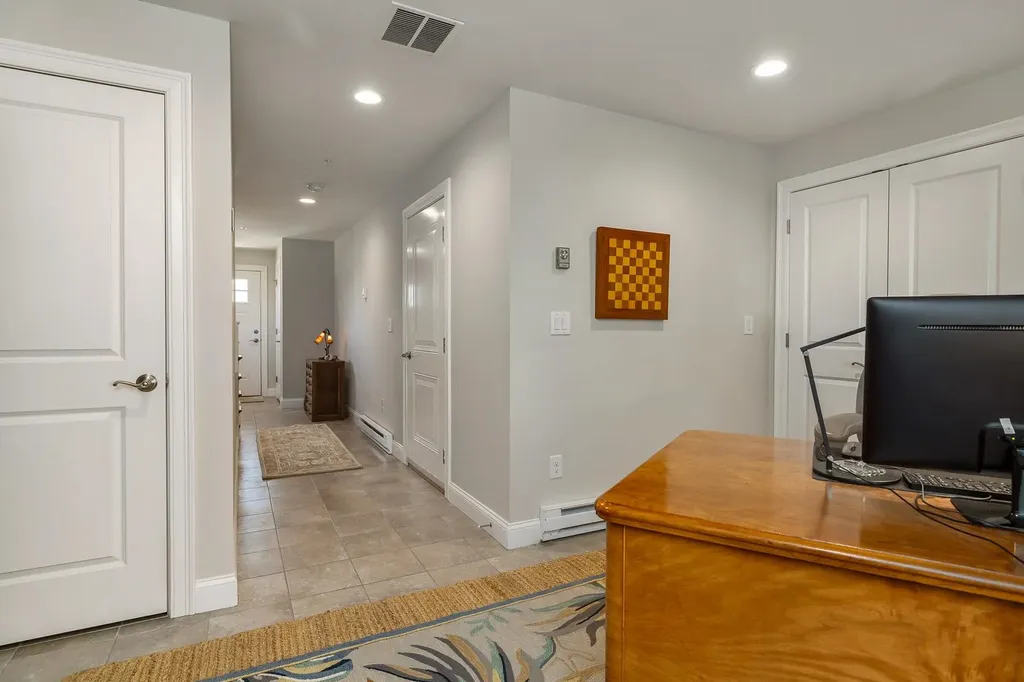 31 Artisan Way Dover NH 03820