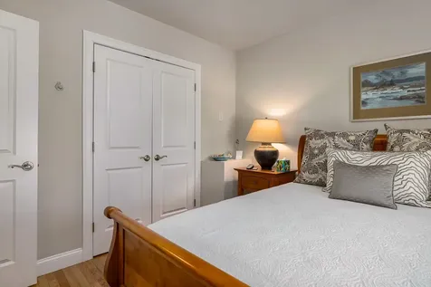 31 Artisan Way Dover NH 03820