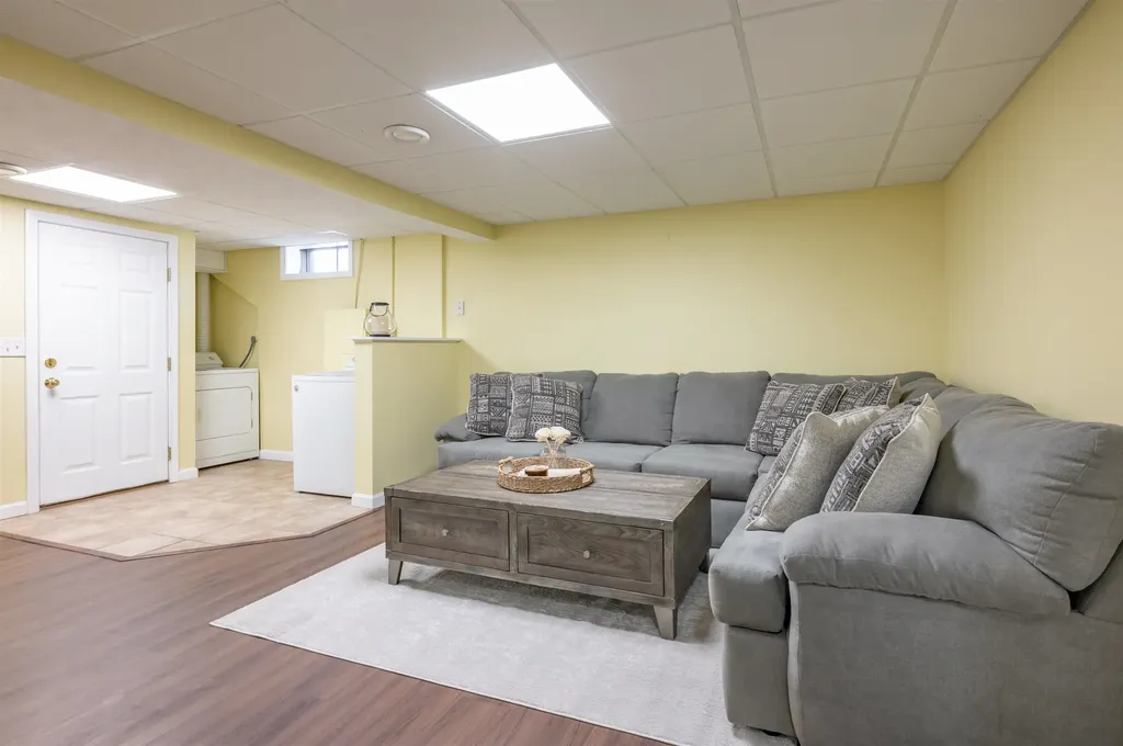 14 Flagg Lane Milford NH 03055