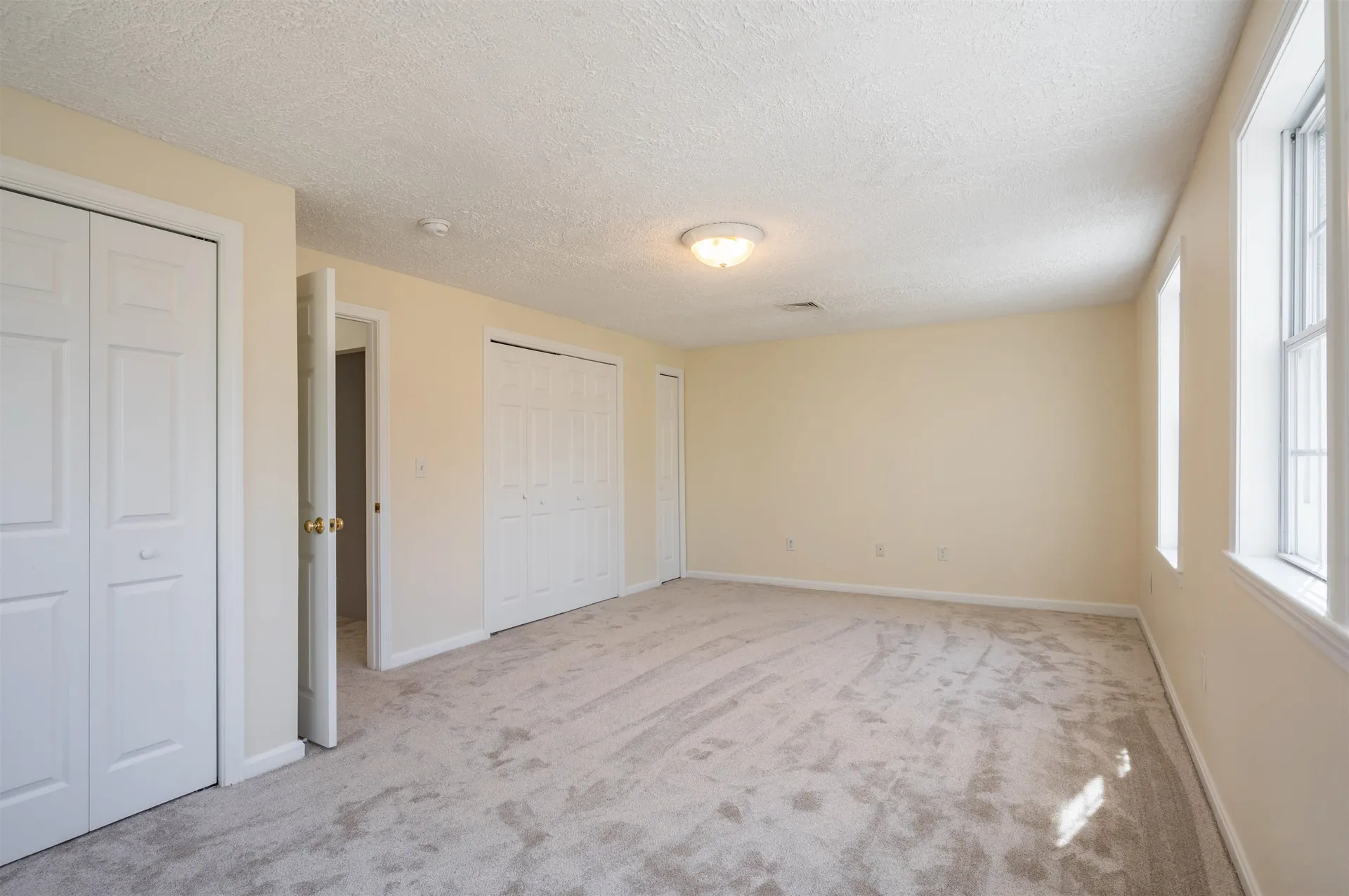 14 Flagg Lane Milford NH 03055