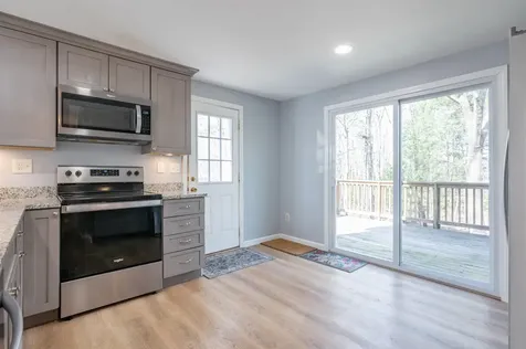14 Flagg Lane Milford NH 03055