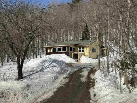 5493 Garfield Road Hyde Park VT 05655