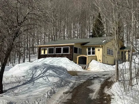 5493 Garfield Road Hyde Park VT 05655