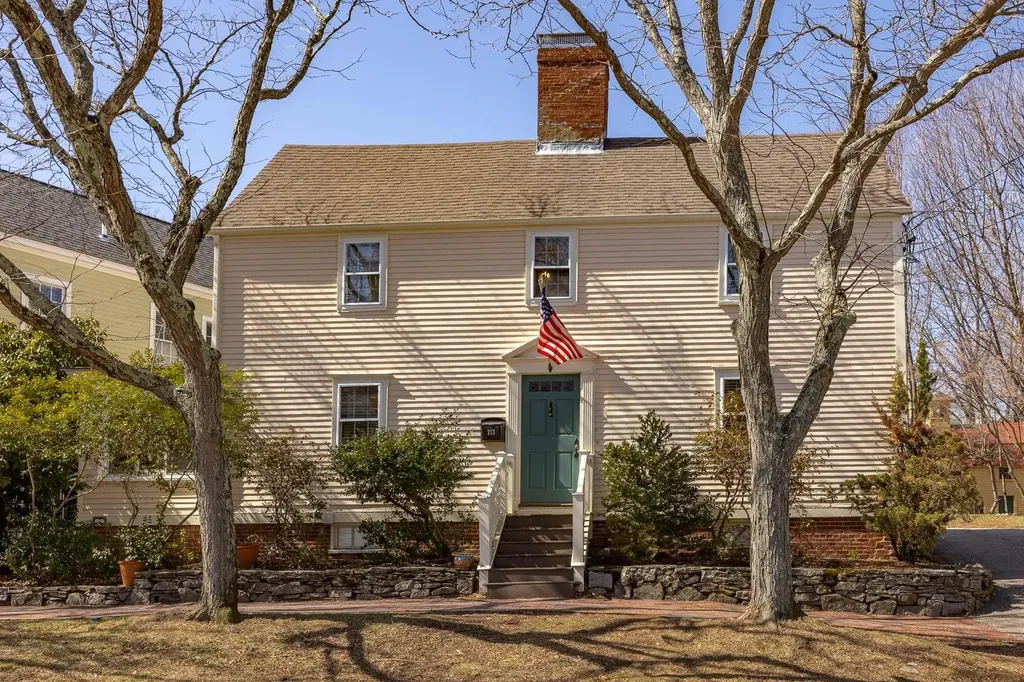 213 South Street Portsmouth NH 03801