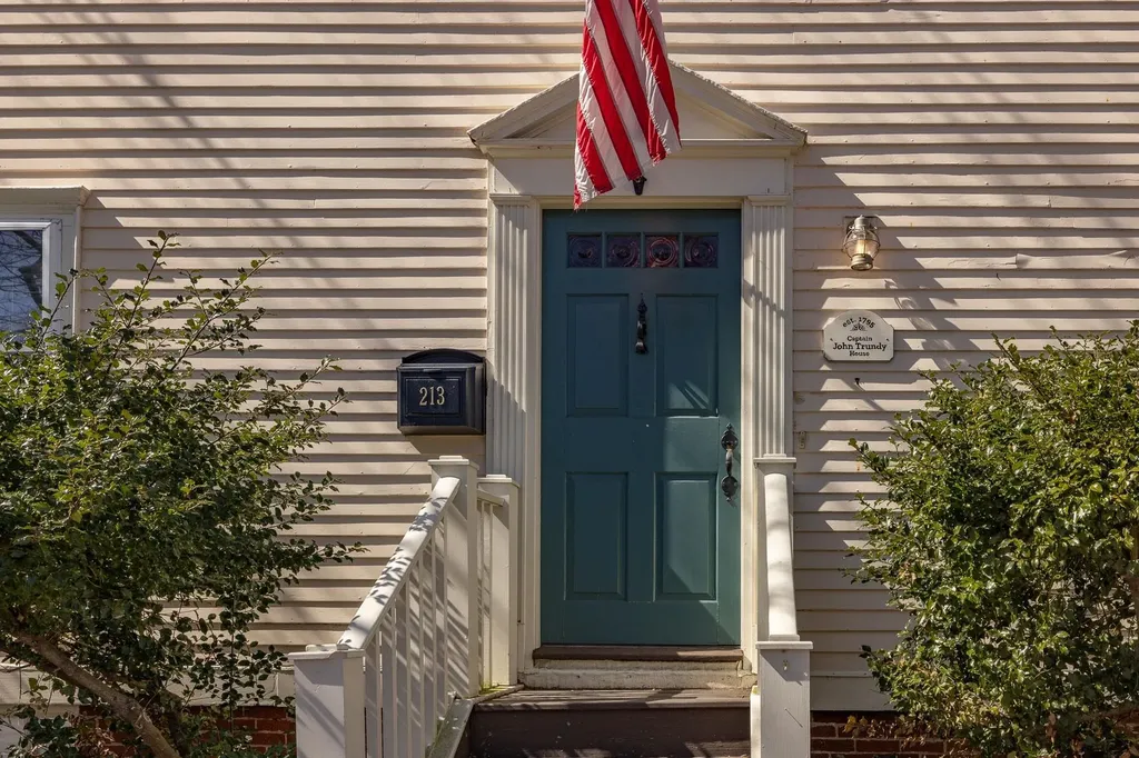 213 South Street Portsmouth NH 03801