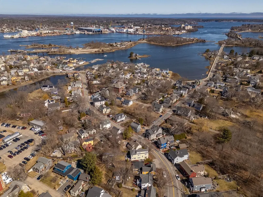 213 South Street Portsmouth NH 03801