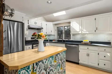 213 South Street Portsmouth NH 03801